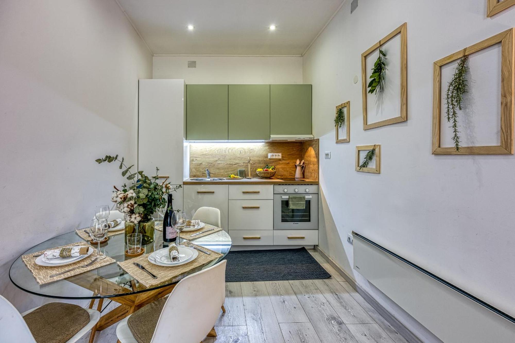 Eva - Storia Parentina Apartment โปเรช ภายนอก รูปภาพ